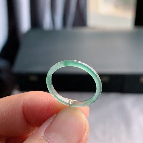 天然A货冰种翡翠飘花指环