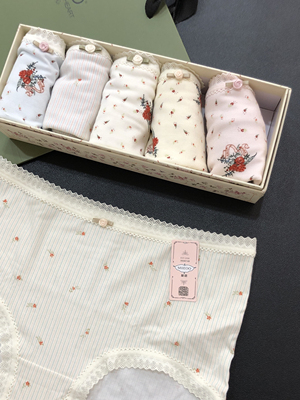 秘语女士纯棉内裤62081高腰包臀