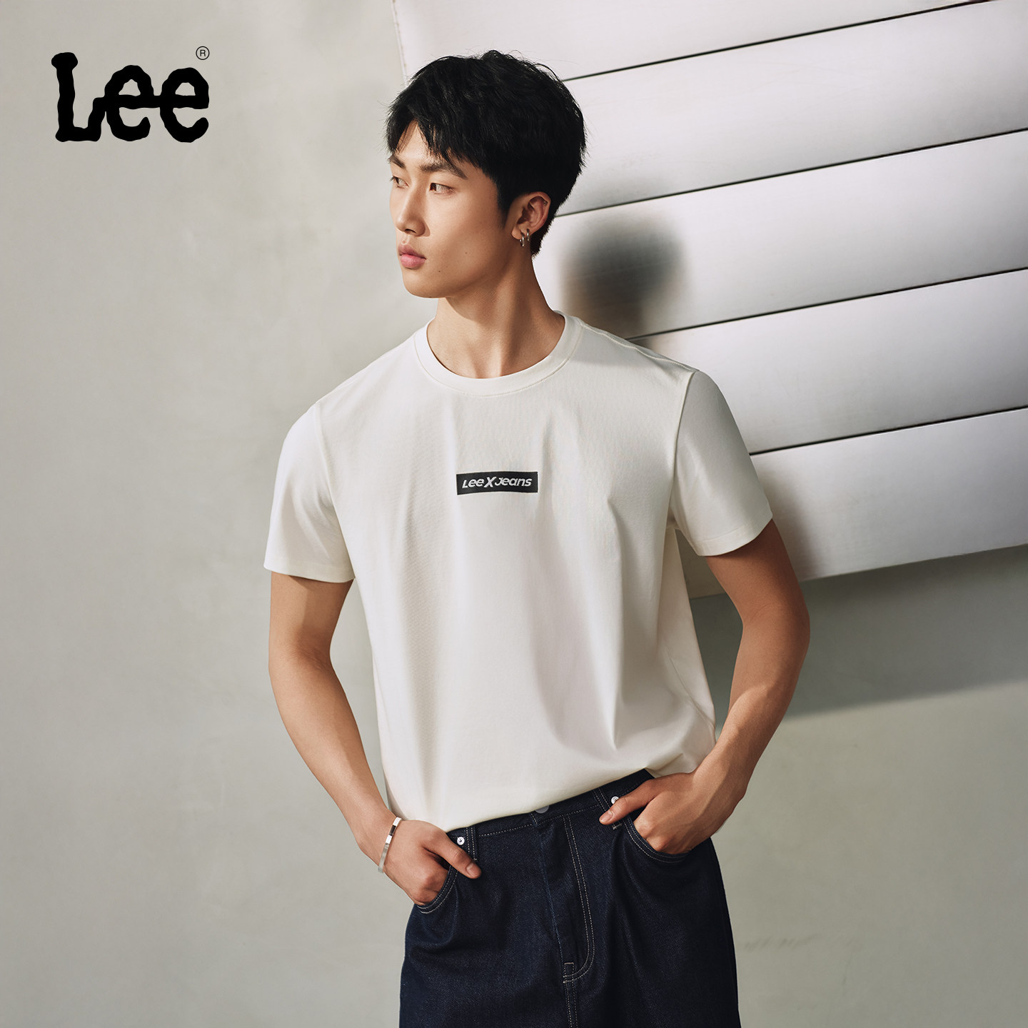 Lee26春夏新品索罗娜经典圆领长方形Logo印花男士短袖T恤休