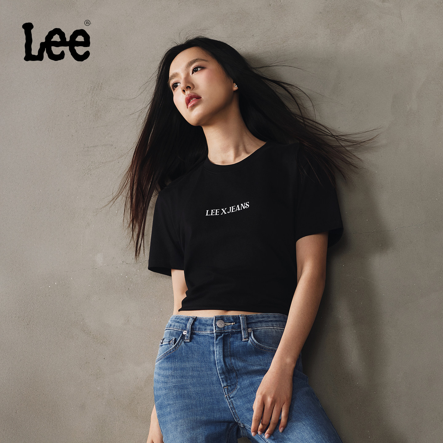 Lee26春夏新品舒适版圆领Logo印花图案女短袖T恤潮流LWT