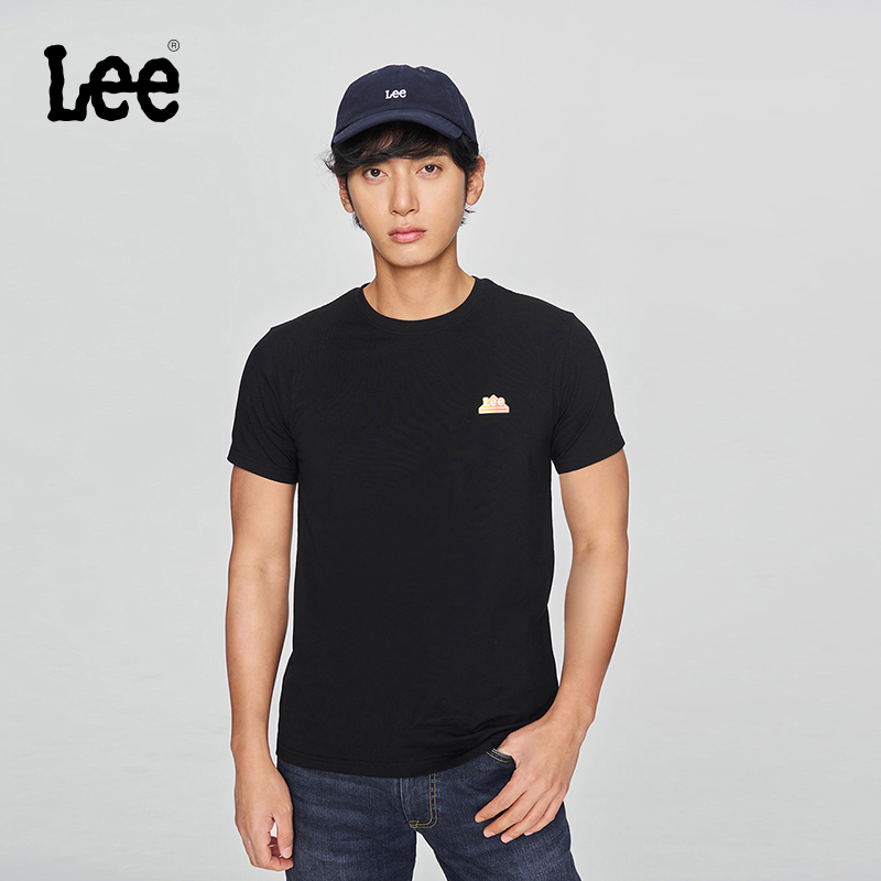 修身版短袖T恤 胸前有带渐变效果的Logo印花