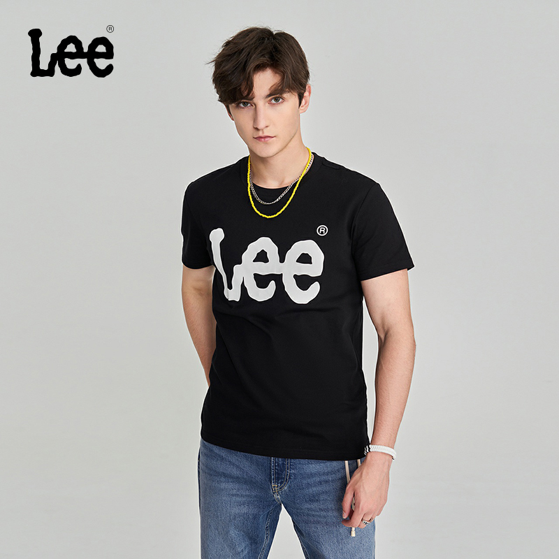 柔软棉质面料 胸前经典大Logo印花