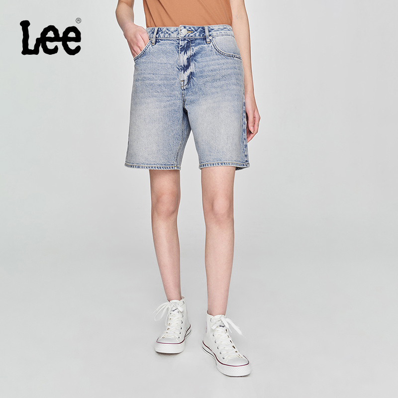 百慕大牛仔短裤 经典五袋款设计