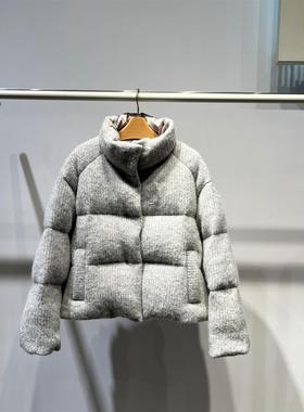 MM麦麦2025冬季新款浅灰色立领羊驼毛羽绒服短款外套女5FA280841Q