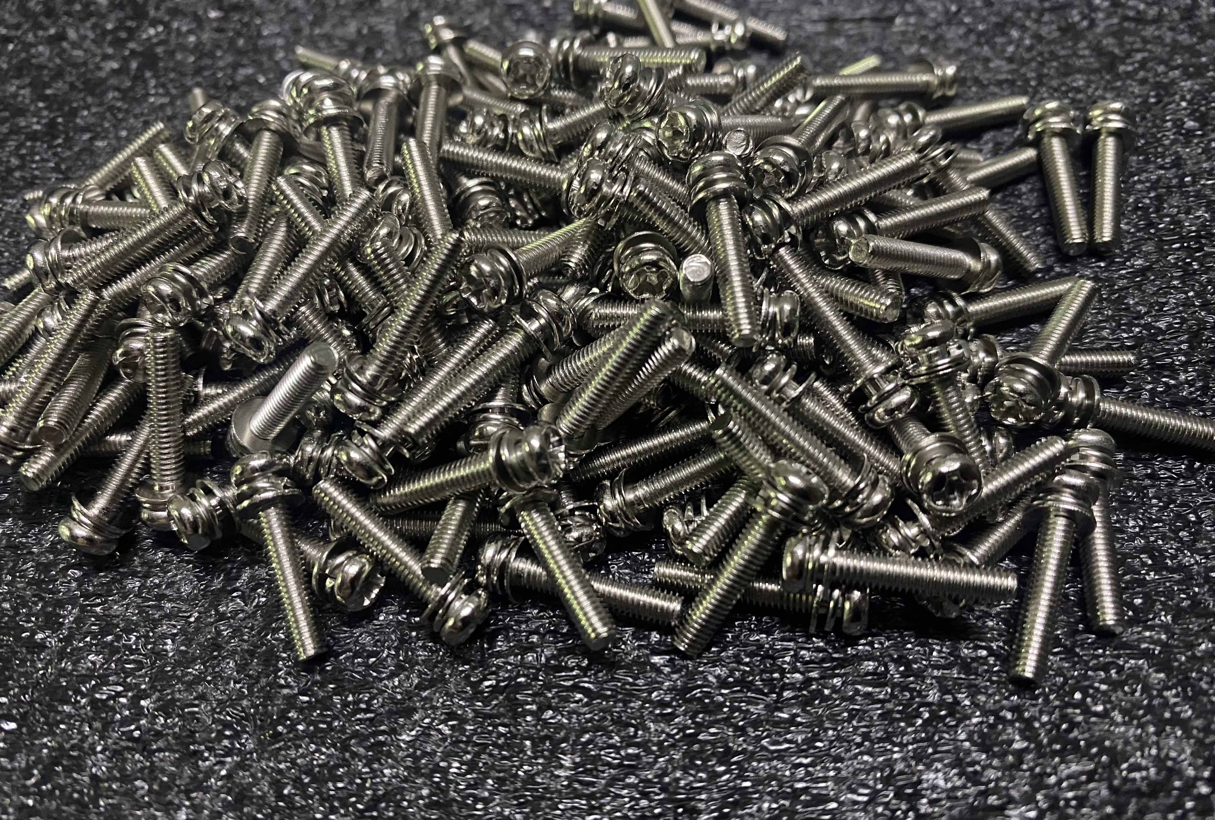 100只价格 进口 三组合螺丝 M3x16mm 带弹簧垫片