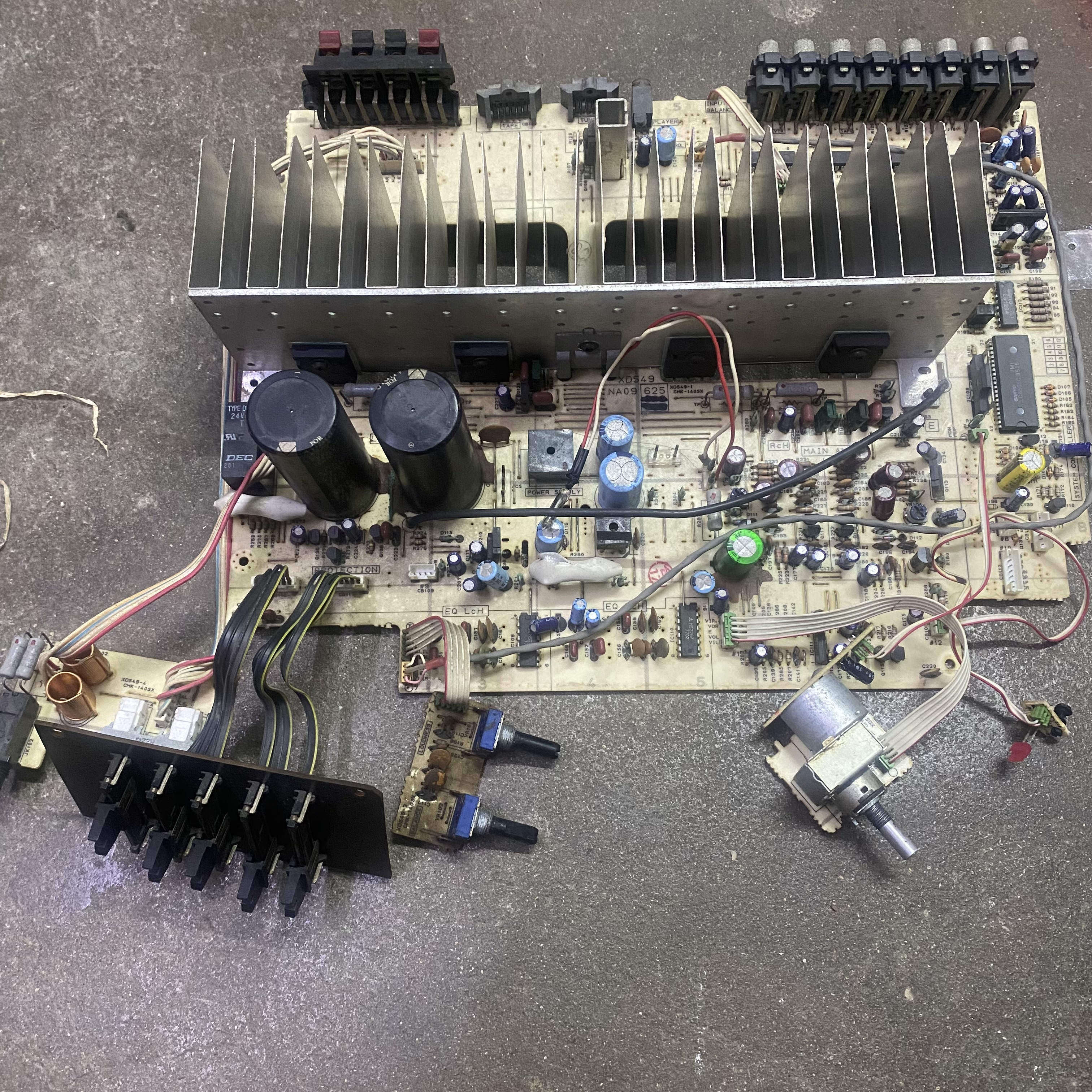 当材料卖不包用 进口拆机功放板 D2029 B1347  伊娜71V8200UF