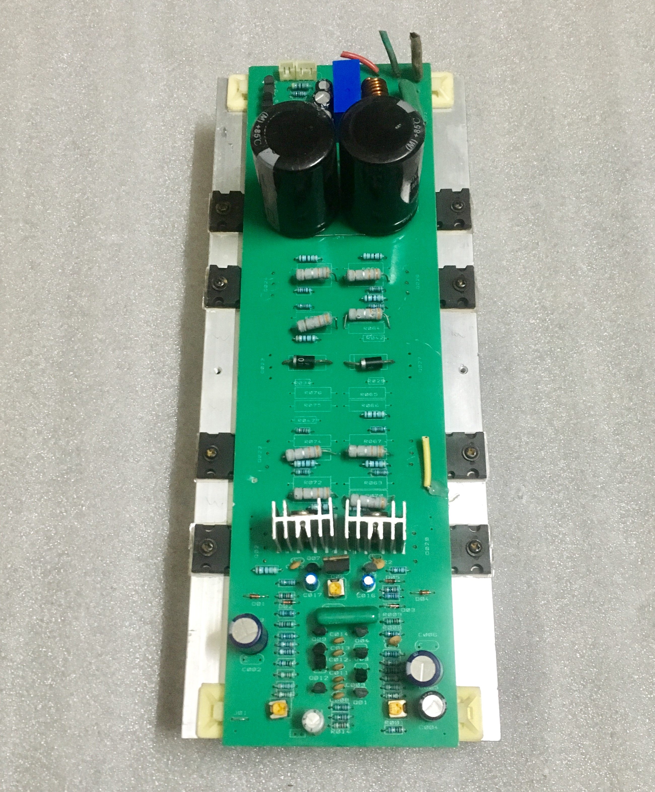 当材料卖不包用 拆机单声道功放板 东芝管C5200 A1943 80V8200Uf