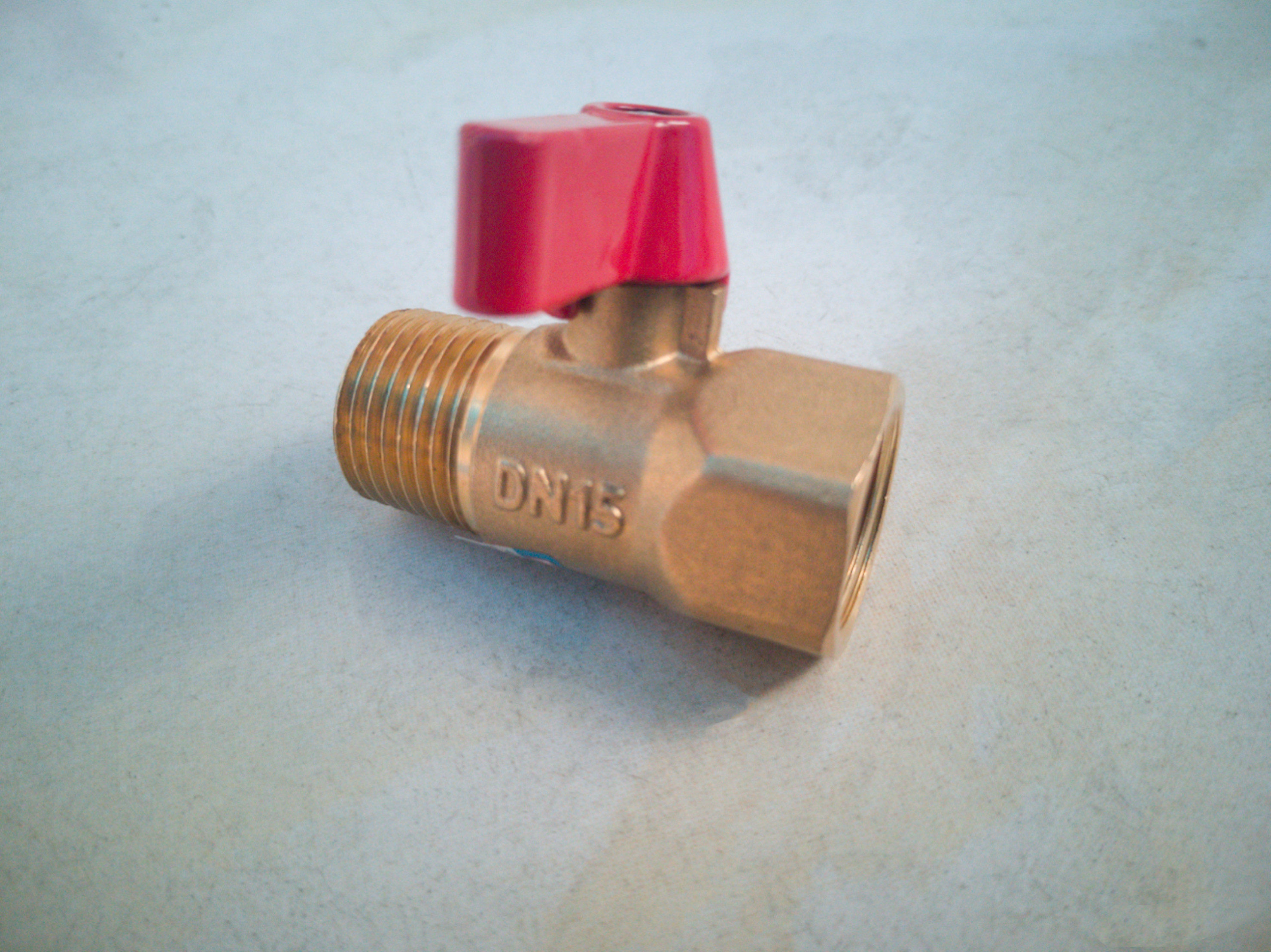 佛山日丰黄铜球阀家用开关q1/2*1/2m小红帽4分内外丝热水器分水