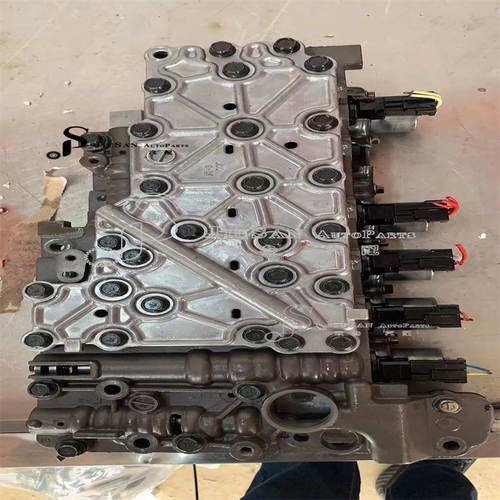 汽车配件 V73 变速箱阀体 适用于三菱挑战者 Nativa K97W
