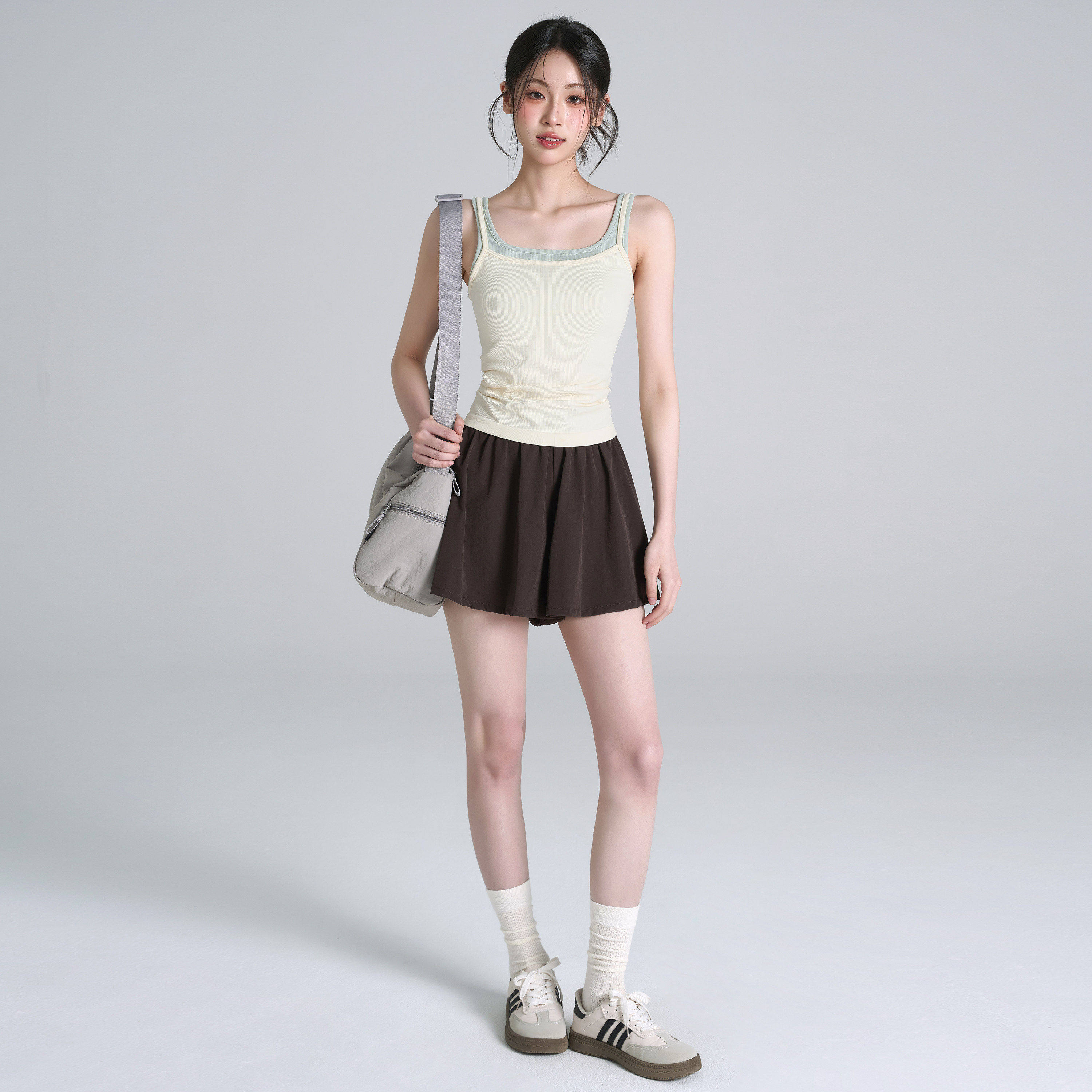 LULUHZWEVOE含胸垫瑜伽背心女