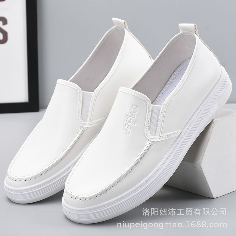男士休闲皮鞋防水防滑软底工作鞋韩版百搭平底白色皮鞋寿衣板孝鞋