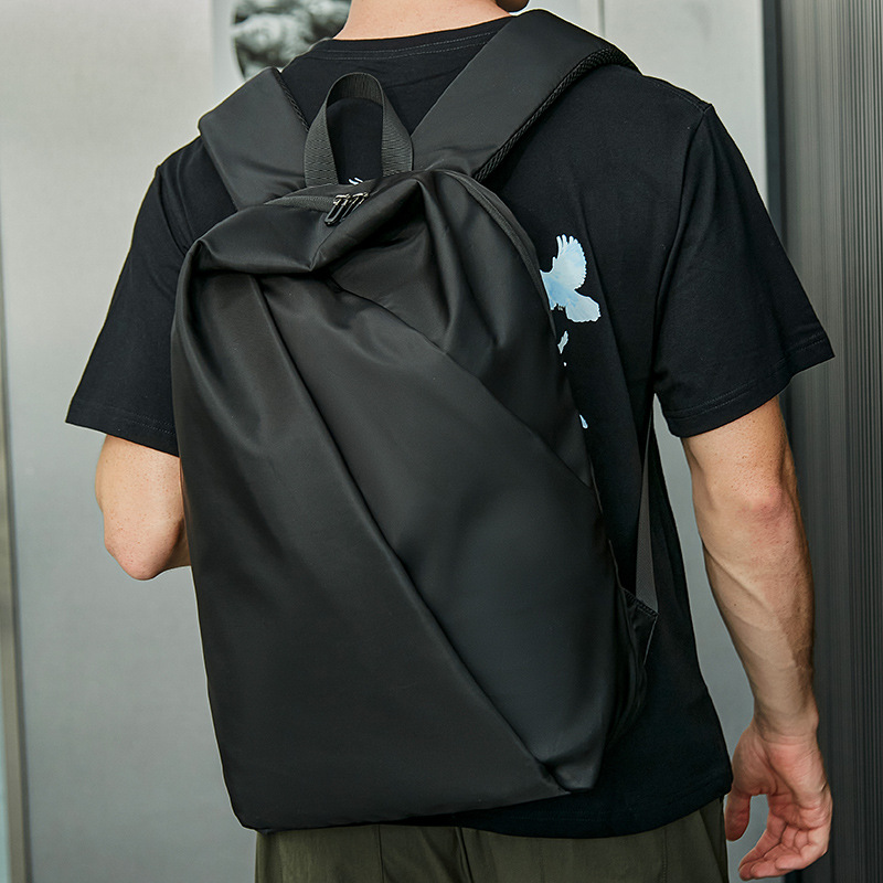 男士双肩包韩版简约时尚潮流高中生大学生书包旅行背包潮牌大容量