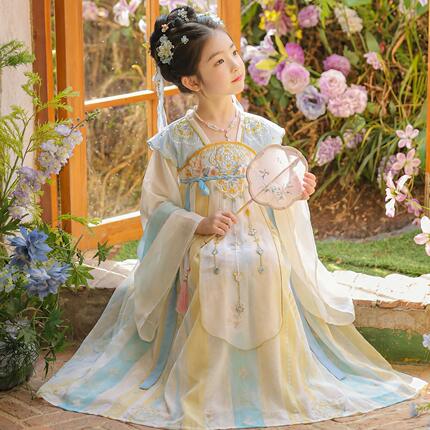汉服女童秋季儿童古风公主裙2026新款女孩中秋绝美超仙古装连衣裙