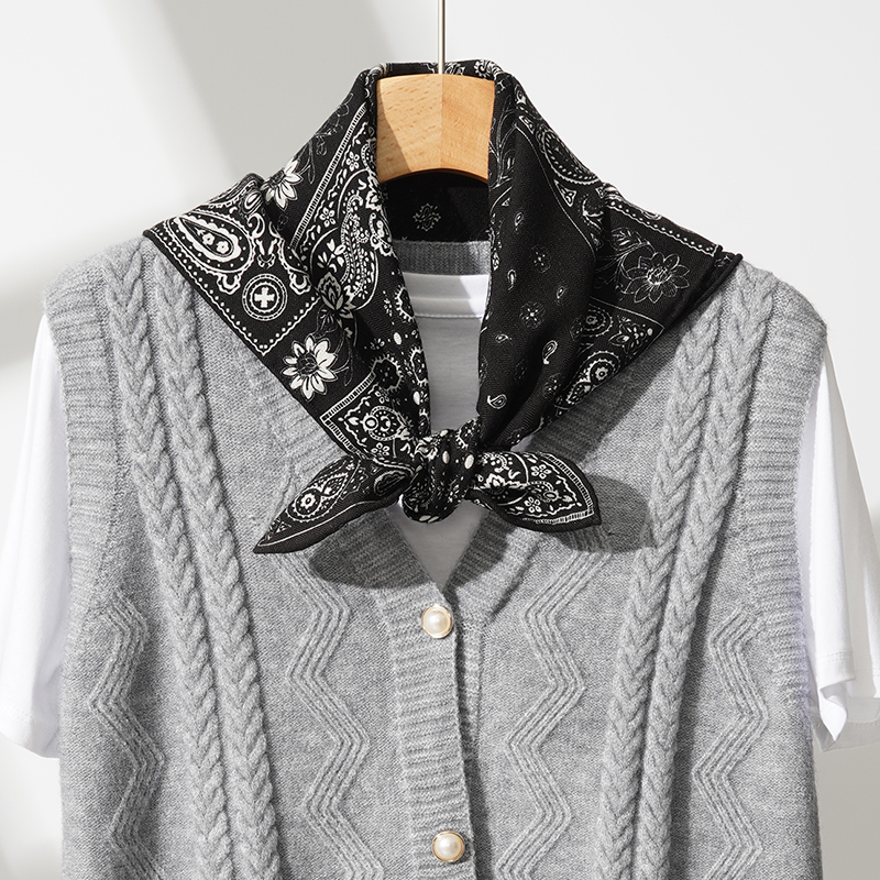 复古四宫格腰果花丝毛丝巾桑蚕丝羊毛中方巾小围巾披肩秋冬款