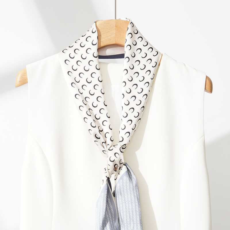 新月蓝印花真丝丝巾飘带长方巾桑蚕丝素邹缎简约通勤百搭时尚围巾
