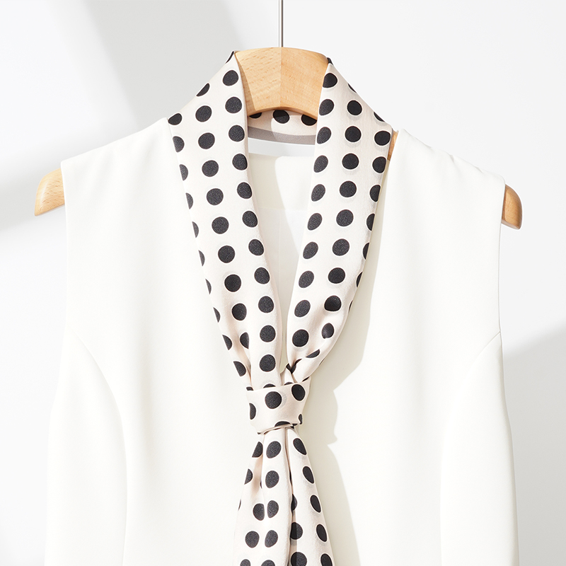 波点真丝丝巾长条丝巾飘带桑蚕丝素邹缎双面双层简约复古围巾