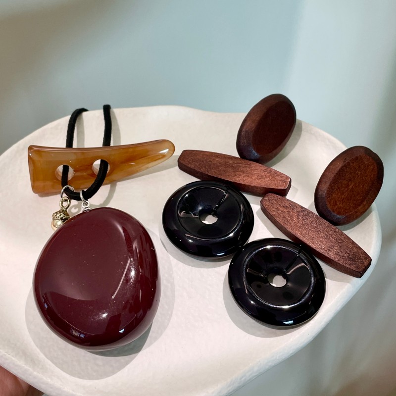 木质几何耳环禅意不规则圆形吊坠皮绳串珠毛衣链长款项链精致配饰