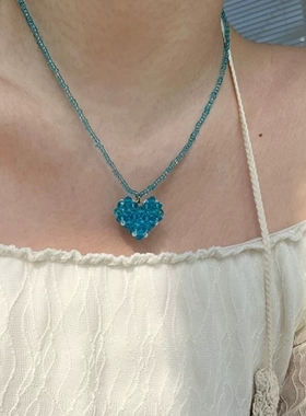 韩系ins风小清新蓝色水晶爱心串珠项链轻奢小众设计个性锁骨链女
