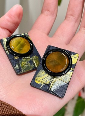 法式复古皮质金漆方形耳环小众金色手绘设计感夸张耳钉气质耳饰女