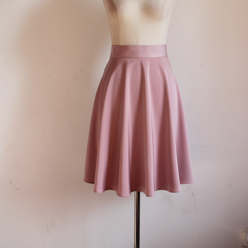 富耀姿2023夏季雾霾粉缎面高腰伞裙中长裙半身a字百褶裙花瓣裙