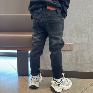 男童牛仔裤子2026春秋冬季小脚修身铅笔裤宝宝小中大潮流儿童长裤