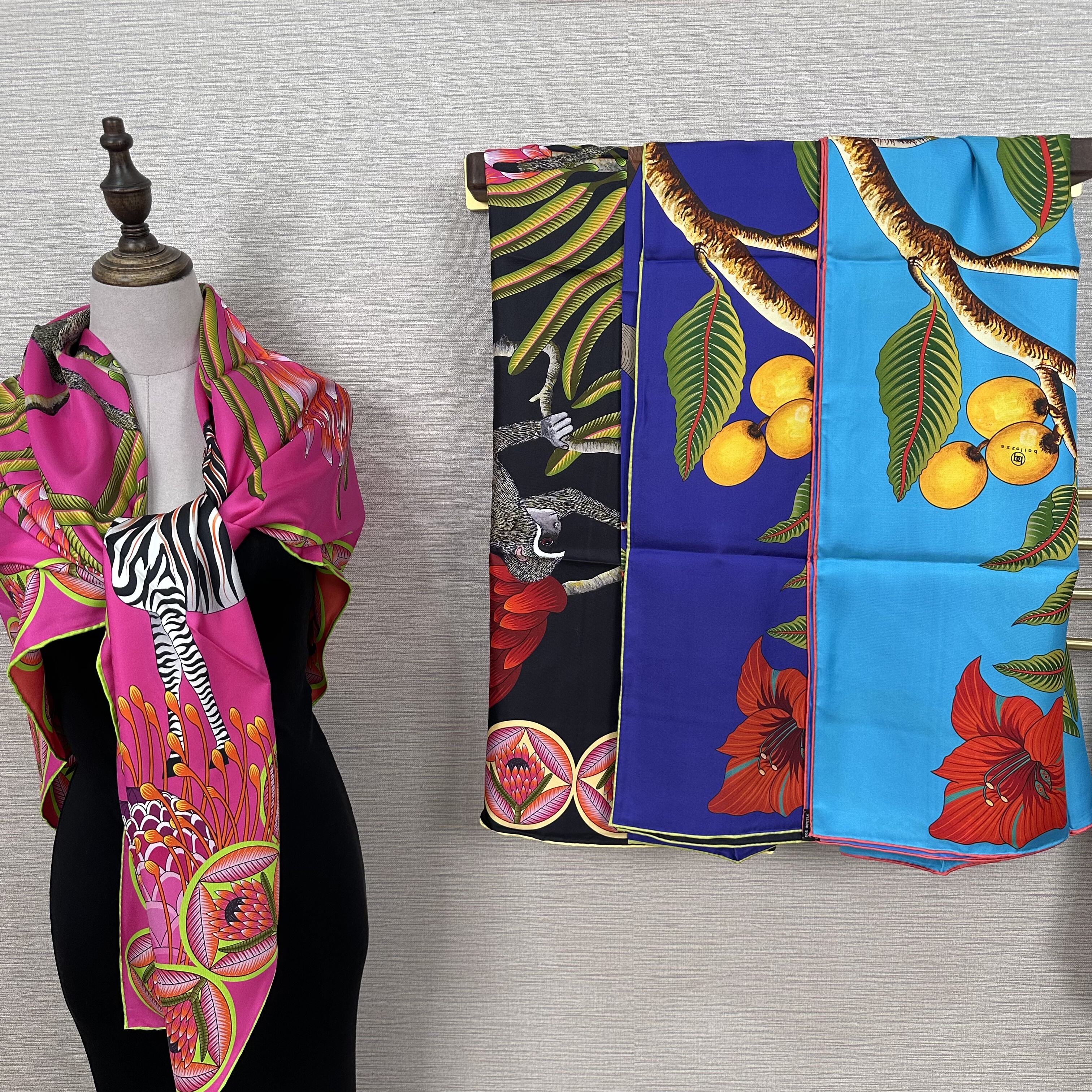 国外客户订单 132*132同花异色大尺寸披肩围巾100%桑蚕丝