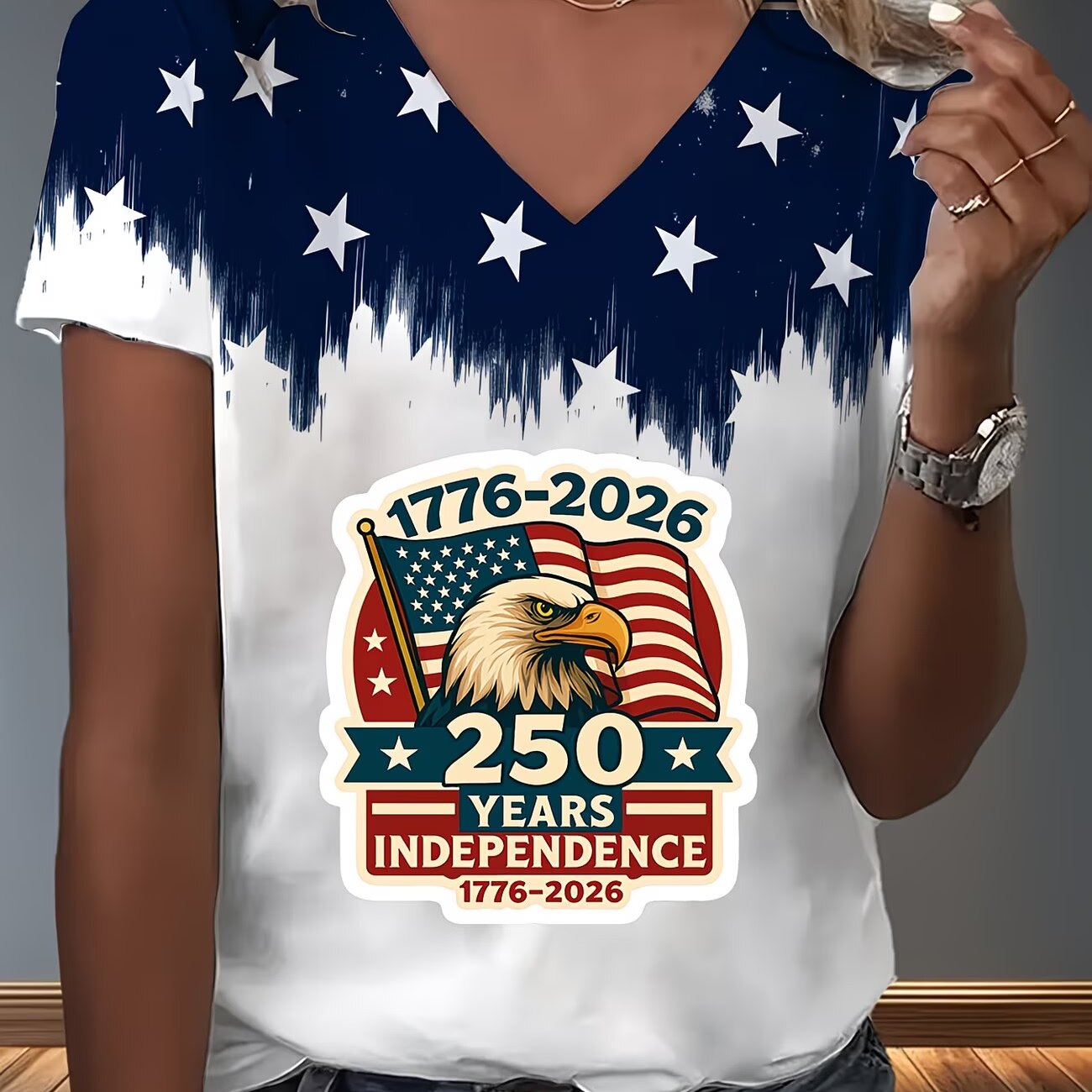 美式卡通1776-2026V领T恤女