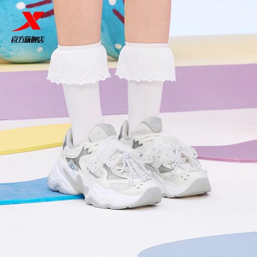 特步花瓣鞋MAX女鞋夏季网面透气厚底增高运动休闲鞋975318320007