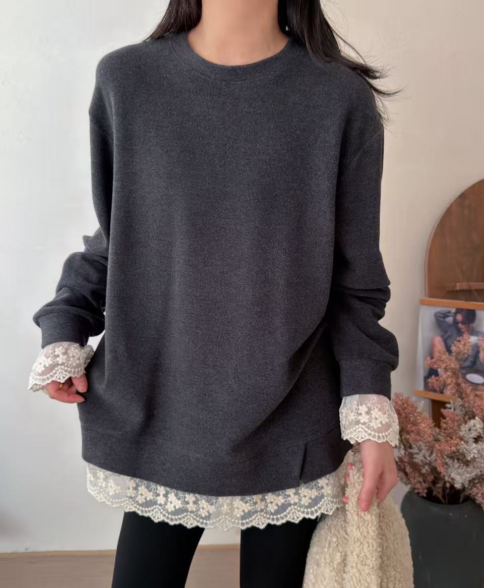 2025年秋冬季韩版女装时尚圆领长袖T恤潮流蕾丝拼接假两件打底衫