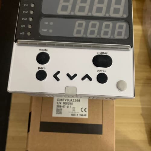 议价SDC36温控表 C36TCV0UA2200实物拍前请