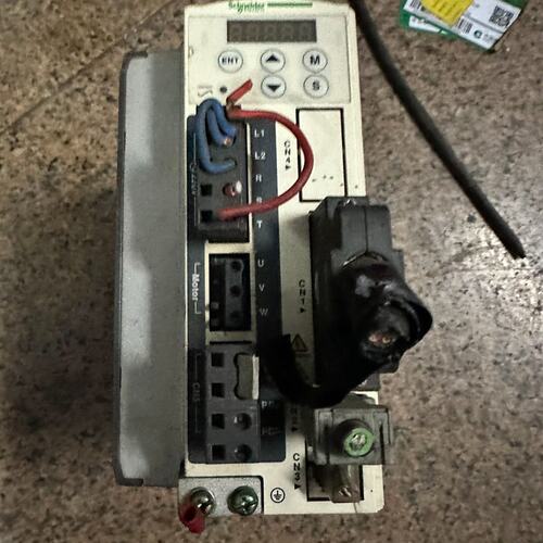 议价驱动器LXM23DU07M3XLXM23DU10M3XLXM23DU15M3X