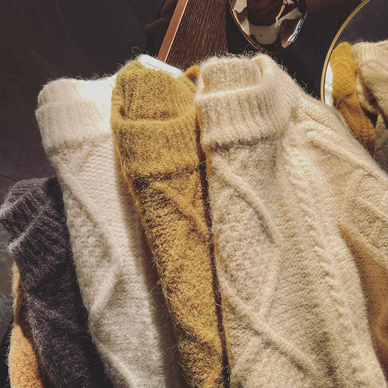 橘喵家菱形纹理毛衣女秋冬复古小众日系慵懒港风圆领套头针织上衣