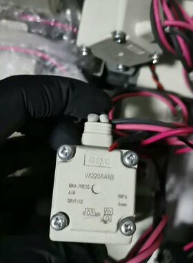 原装电磁阀VX220AAXB,有需要的滴滴