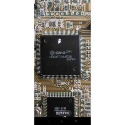 HD64F7044F28   HD64F7144F50都是不