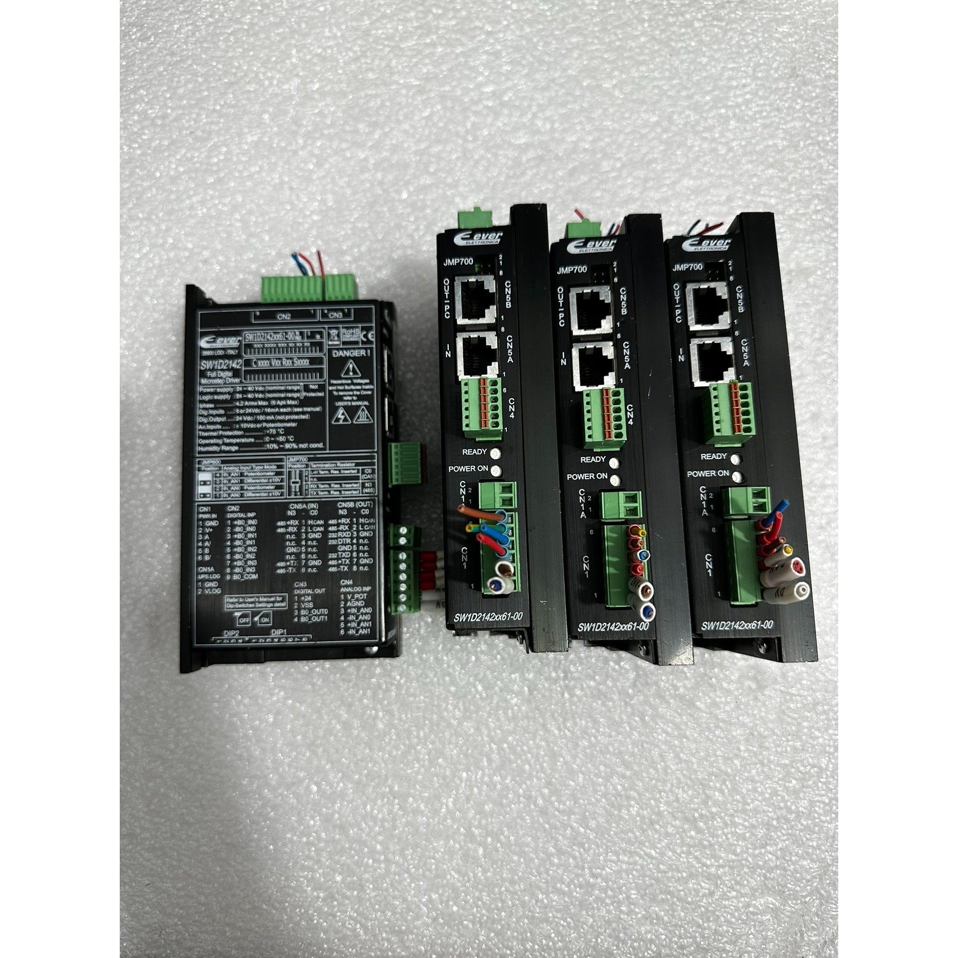 维控触摸屏一共五台,功能正常,型号:PI3070ie.实图拍