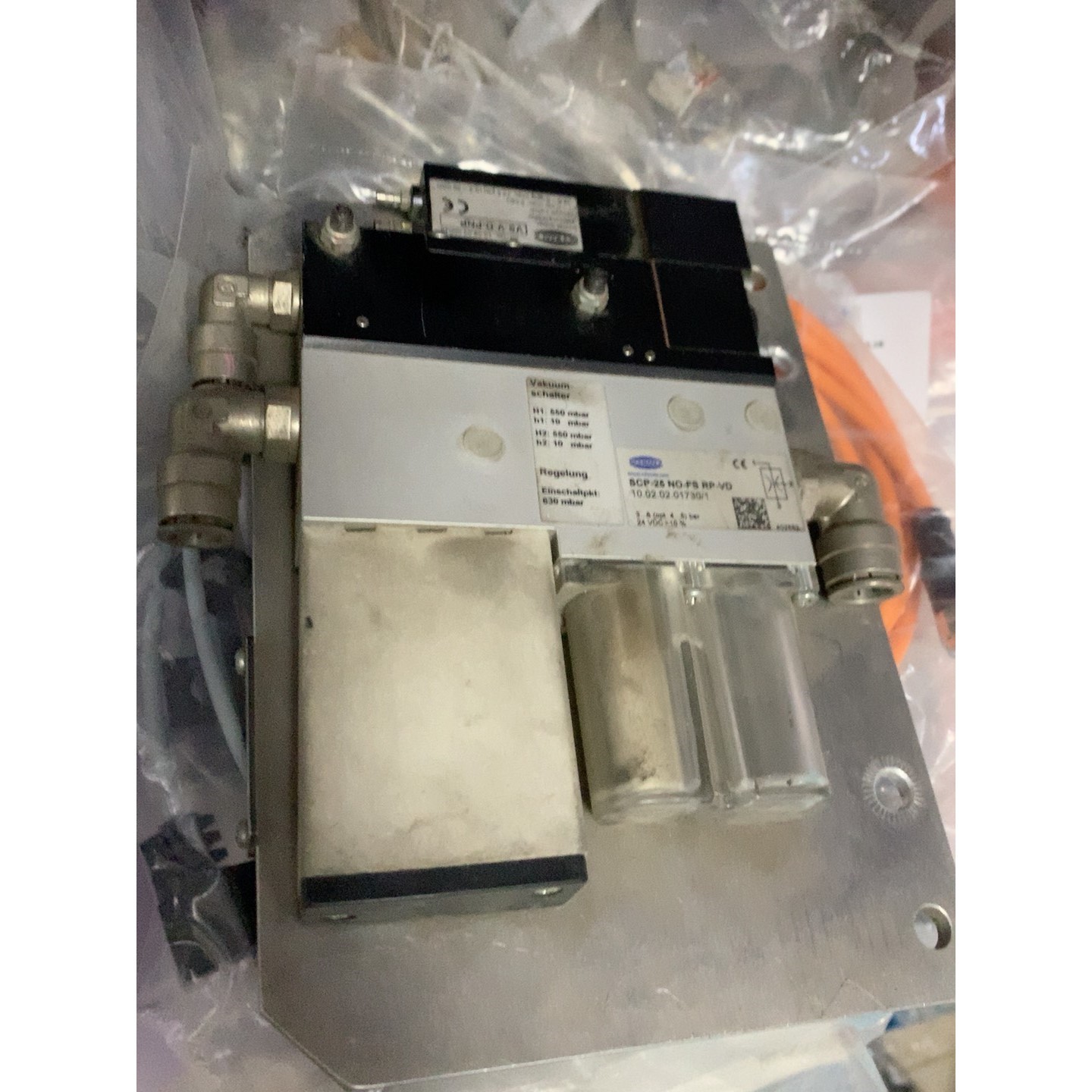 拆机瑞迪微IGBT功率大模块RG300B12KH3成色如图,