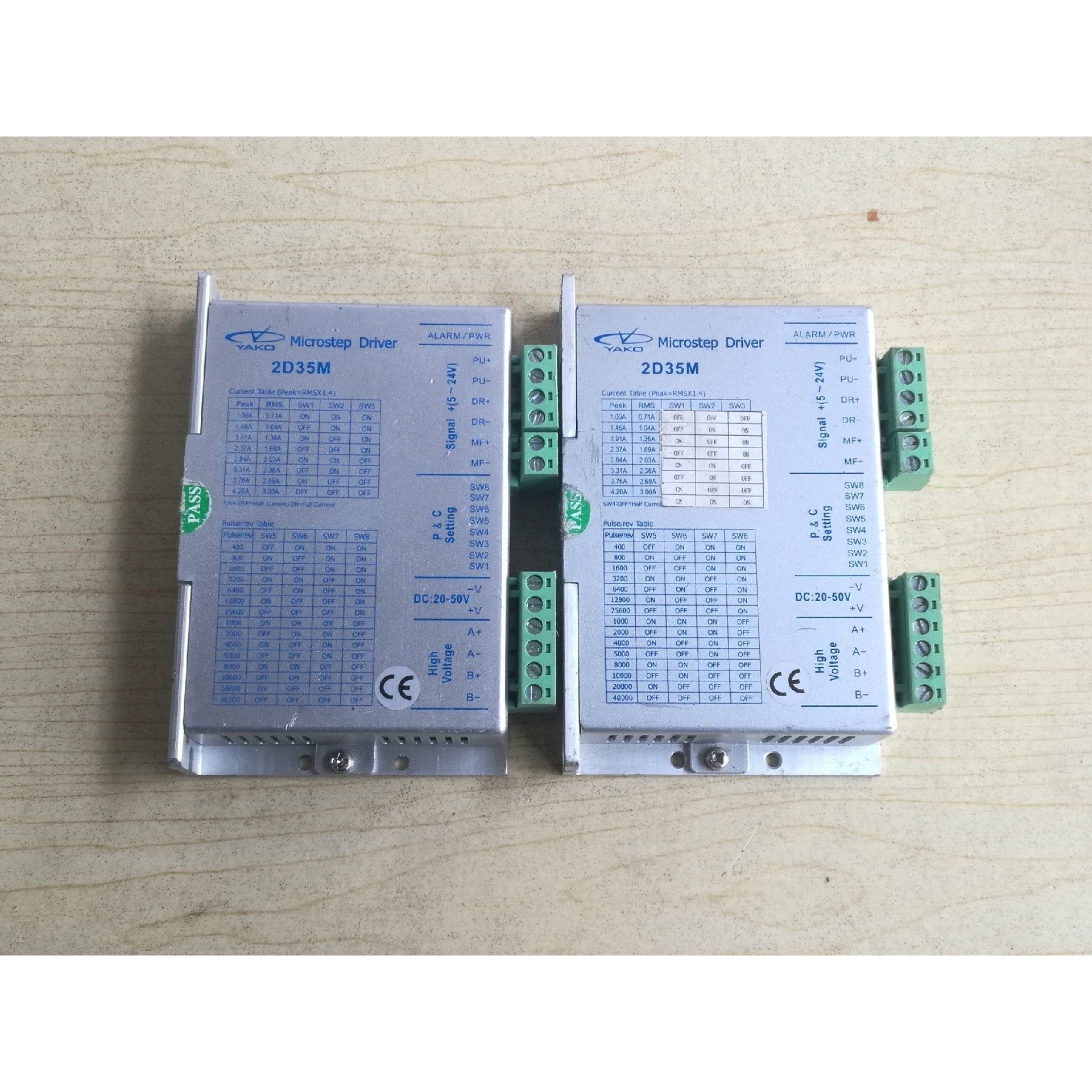 YAKO研控 2D35M 步进电机驱动器,实物如图,性能正常