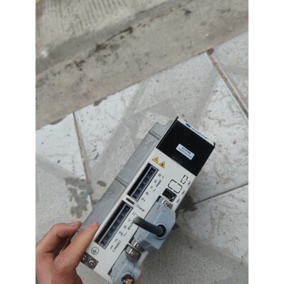 拆机雷塞伺服ACH750  750W,