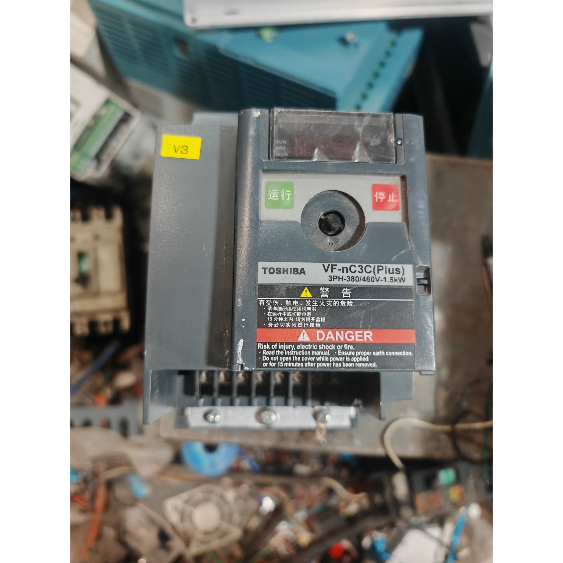 变频器VF-nC3C(Plus),型号VFNC3C-40