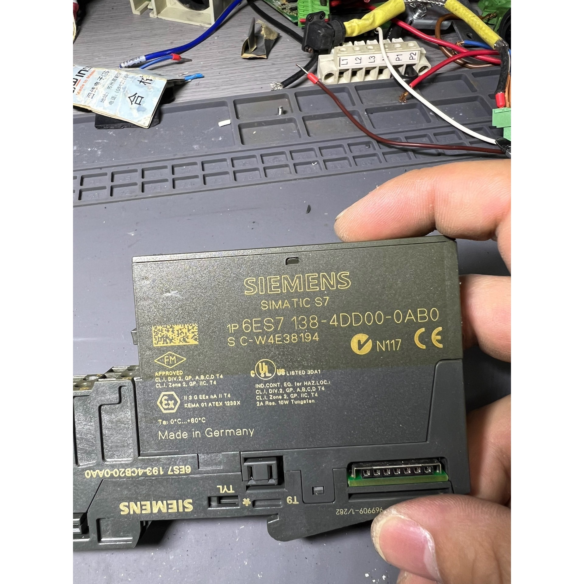 6ES7138-4DD00-0AB0