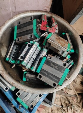 SHAC鼎瀚直线导轨滑块型号GHW30CC-P,拆机品,成色