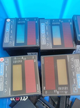 YOKOGAWA 恒河温控器  UP550-01 成色漂亮,