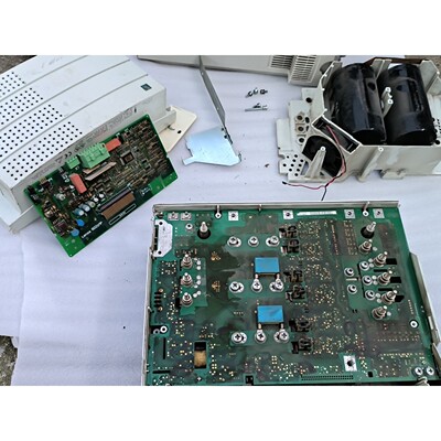 Lenze伦茨驱动板 8222LP.3F   3G驱动板,l