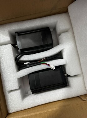 拆机LECA6N3-LEFS25AA-500,外观如图,有2