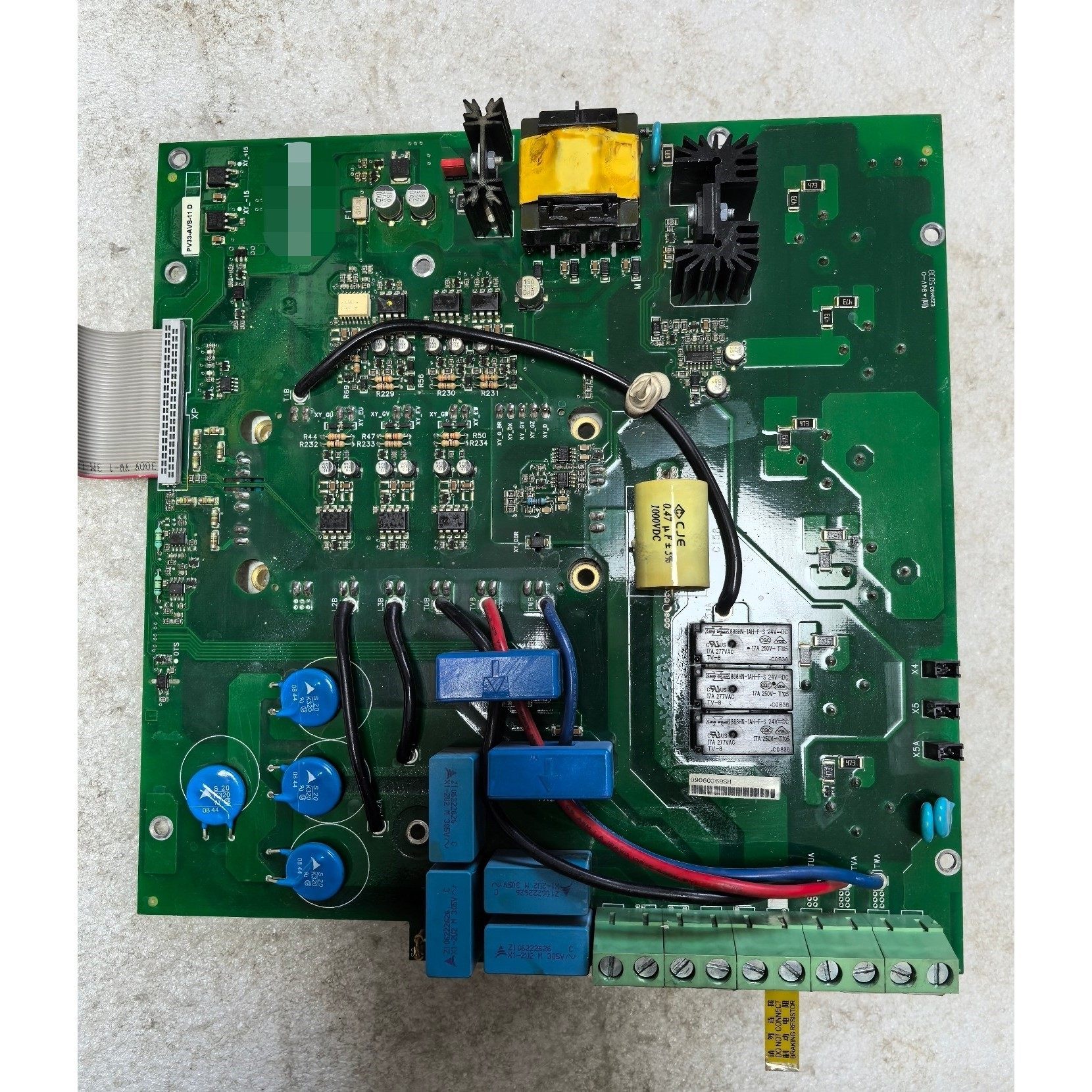 西威变频器AVGL1110-ⅩBL-BR4 电源板PV33-