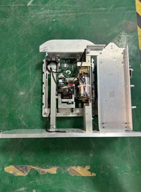 REVA电子设备,型号4002-5679-01 REV D、