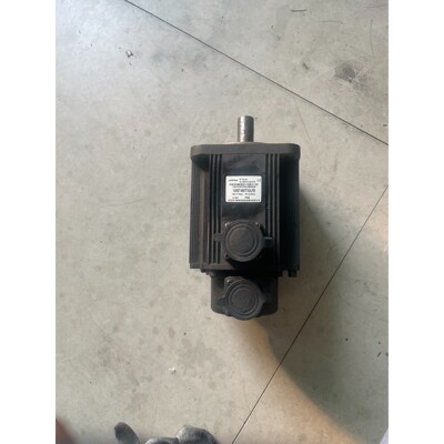 华大伺服电机,130-M07730,7.7牛2.4块W,拆机