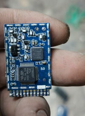 华鑫电子 开关电源24V  ,拆机,橙色不错,有17个,欢迎