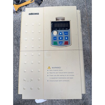 GD40PIT120C5S有15个(12个白色,3个黑色),