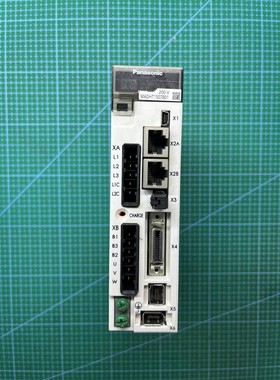 伺服100W驱动器:MADHT1507B01